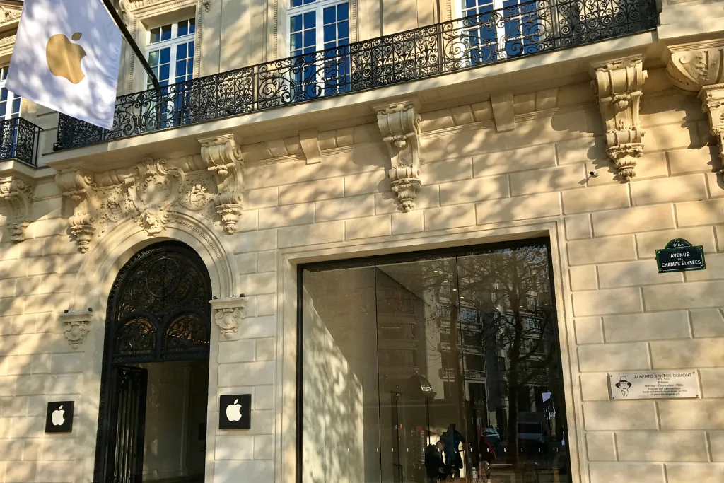 Apple Store Champs-Elysées