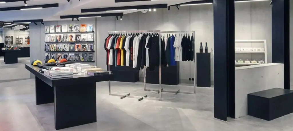 Nous Concept Store Paris: Visual Merchandising